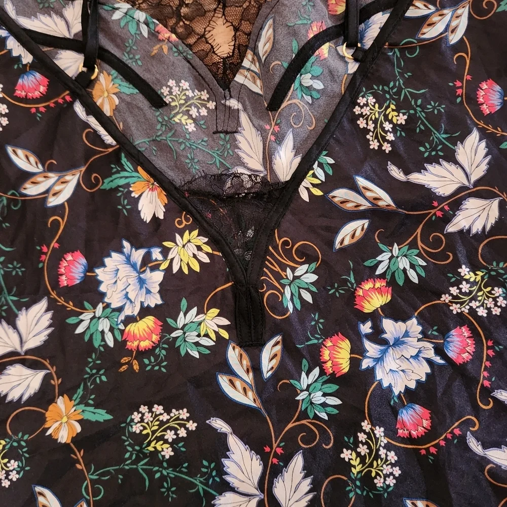 EUC 00s Victoria's Secret Floral Nightgown, Size S